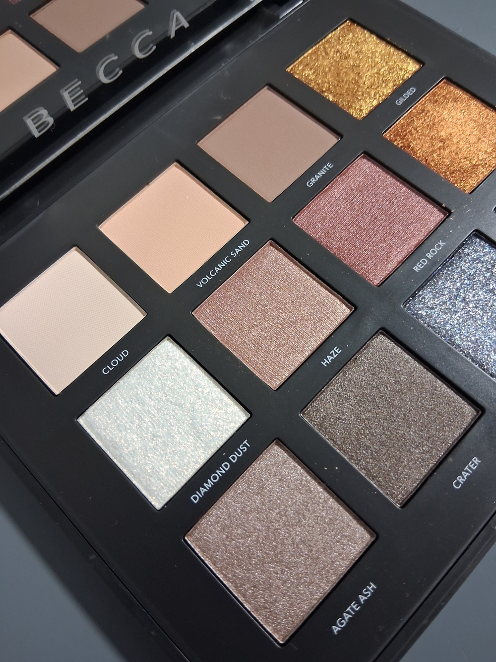 BECCA VOLCANO GODDESS Eye Palette